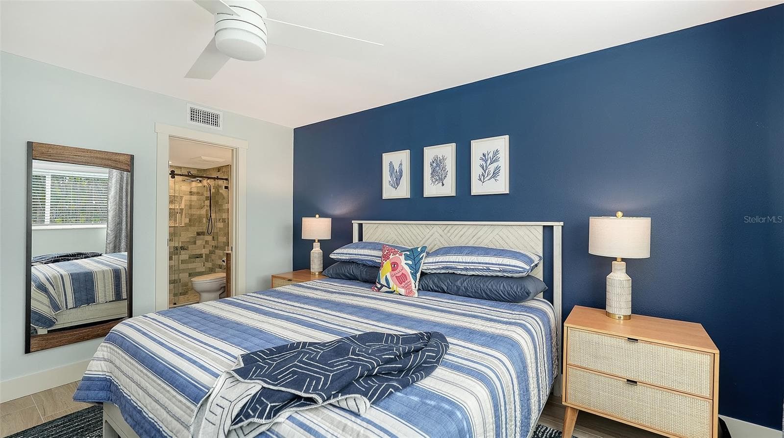 Main bedroom - 4720 GULF OF MEXICO DR #Villa 2, LONGBOAT KEY