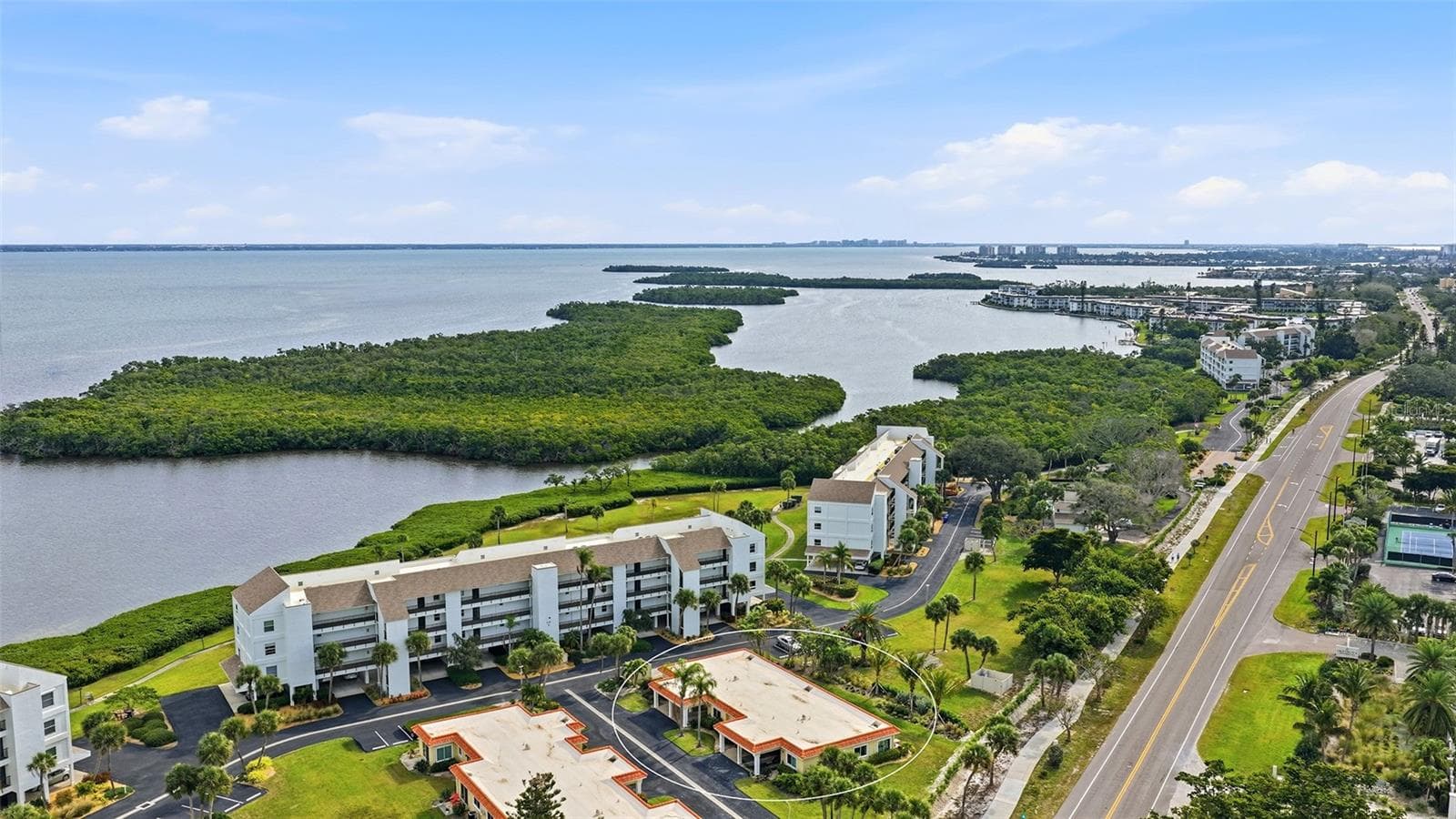 Villa at 4720 GULF OF MEXICO DR #Villa 2, LONGBOAT KEY, photo 34 of 59