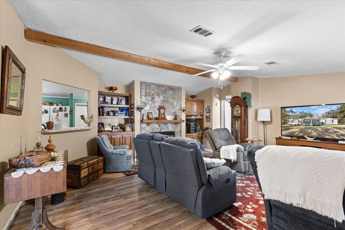 Manufactured Home at 1658 NE 743RD ST, OLD TOWN, photo 9 of 53