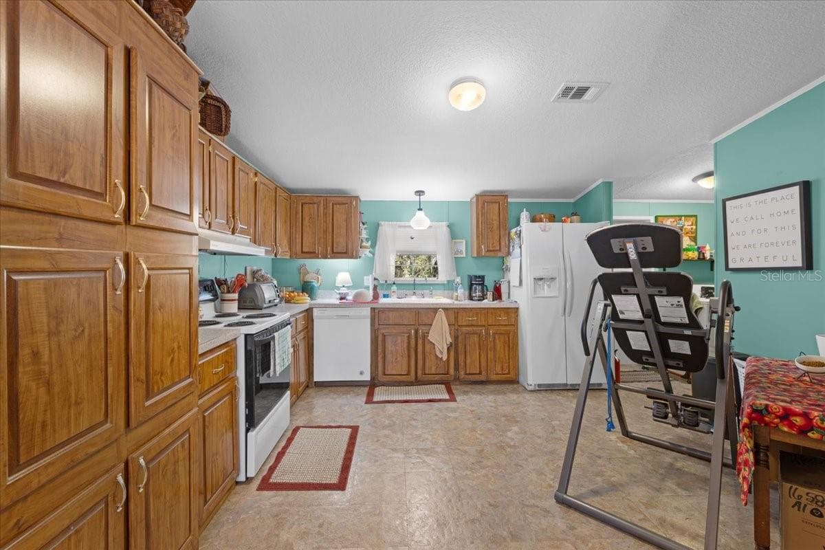 Manufactured Home at 1658 NE 743RD ST, OLD TOWN, photo 14 of 53