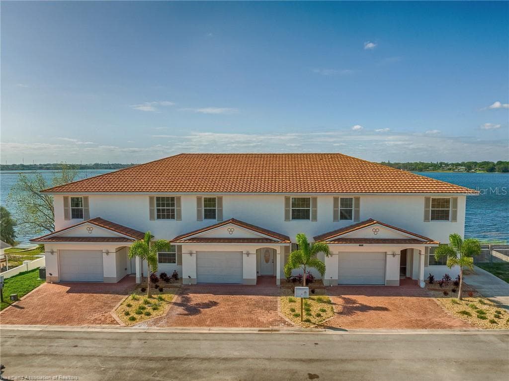 Condominium at 1942 OASIS BLVD #1942, SEBRING, photo 5 of 47