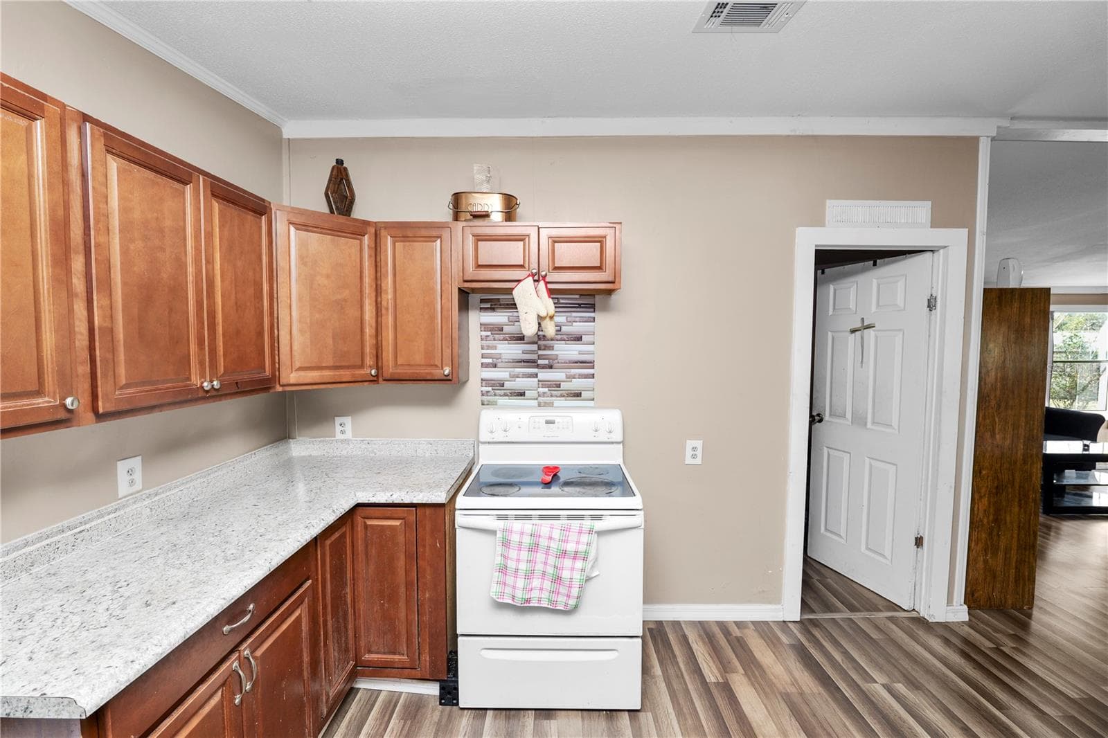 Manufactured Home at 4916 ROLLINGLEN LOOP, LAKELAND, photo 11 of 42