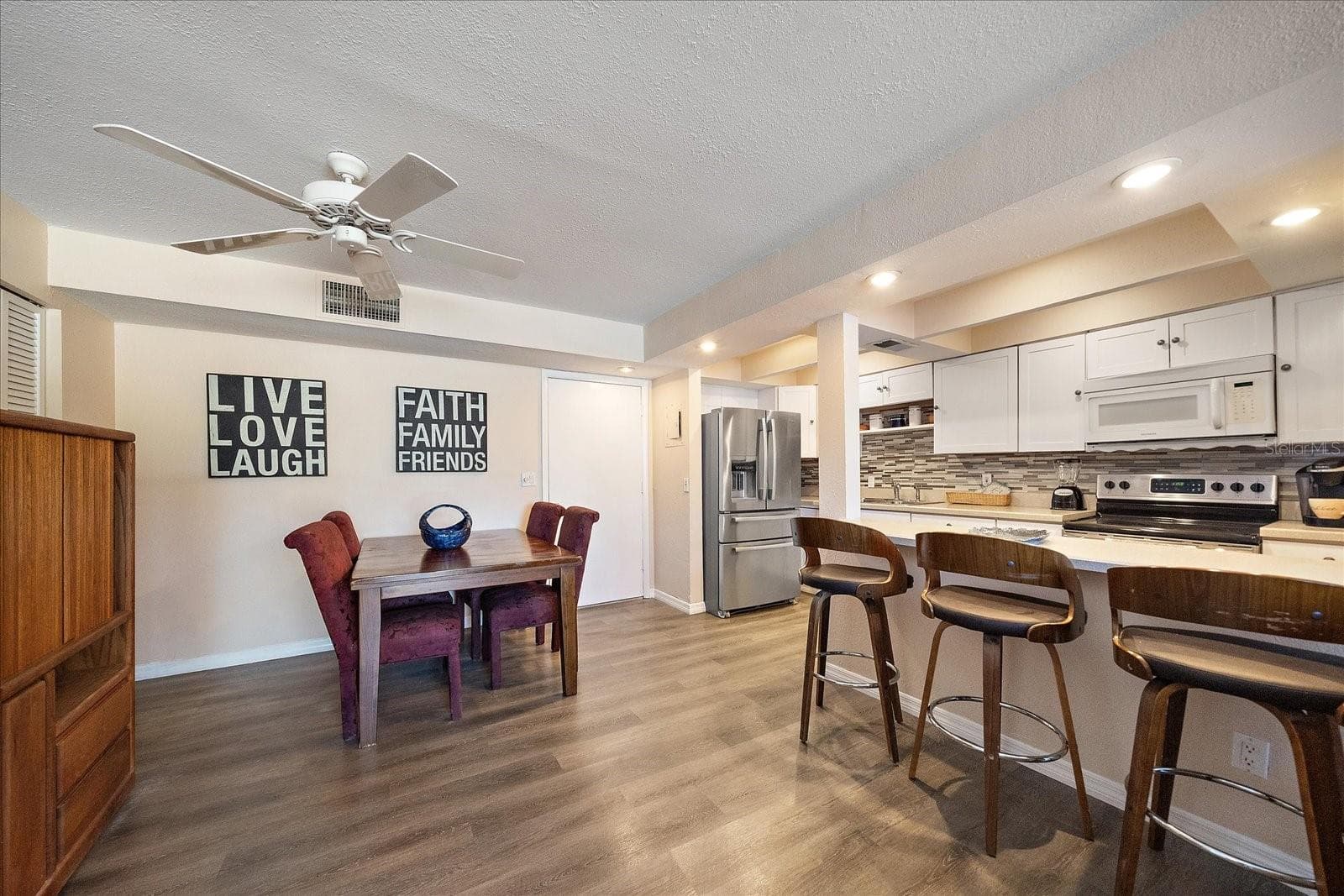 Condominium at 519 ALBEE FARM RD #111, VENICE, photo 7 of 28