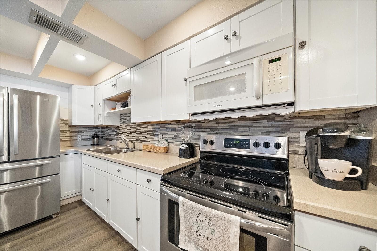 Condominium at 519 ALBEE FARM RD #111, VENICE, photo 11 of 28