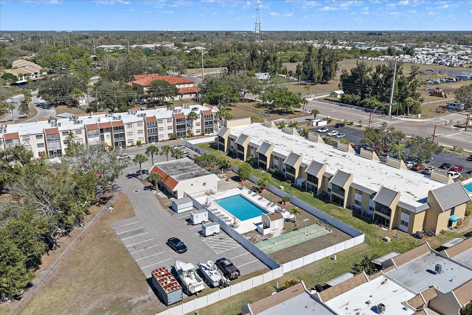 Condominium at 519 ALBEE FARM RD #111, VENICE, photo 27 of 28