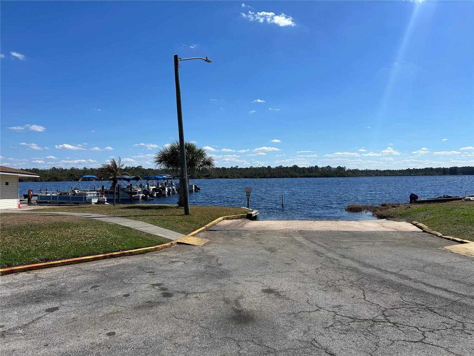Private boat ramp with dock slips - 9000 US HIGHYWAY 192 #652, CLERMONT