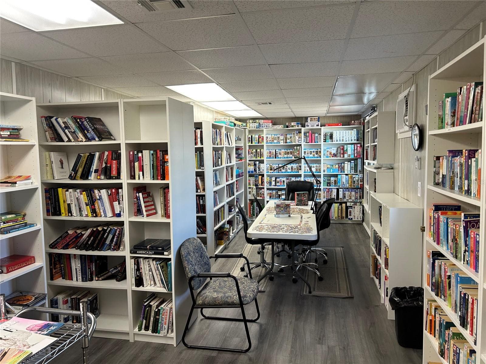 Library in clubhouse - 9000 US HIGHYWAY 192 #652, CLERMONT