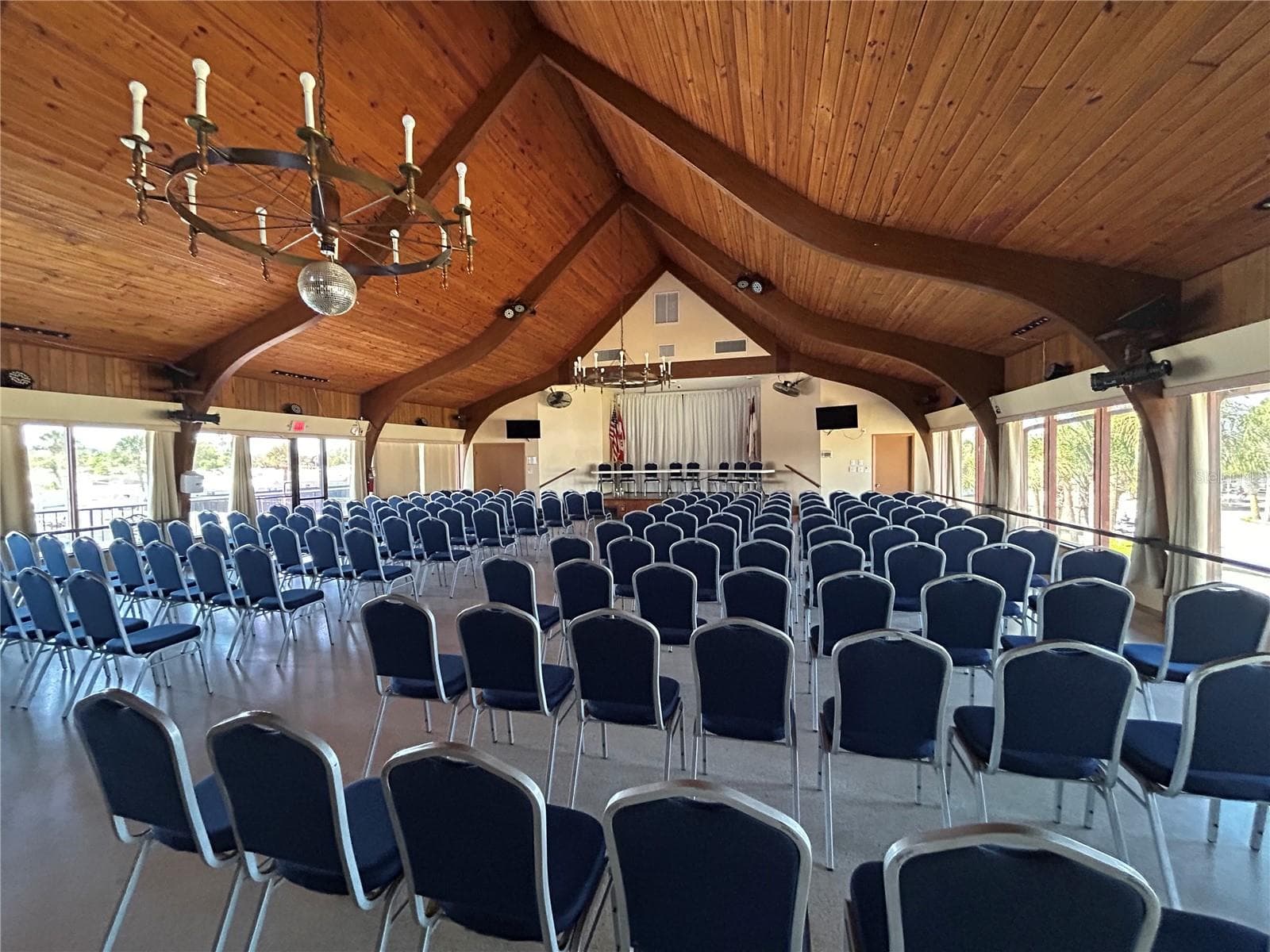 Church services upstairs of clubhouse - 9000 US HIGHYWAY 192 #652, CLERMONT