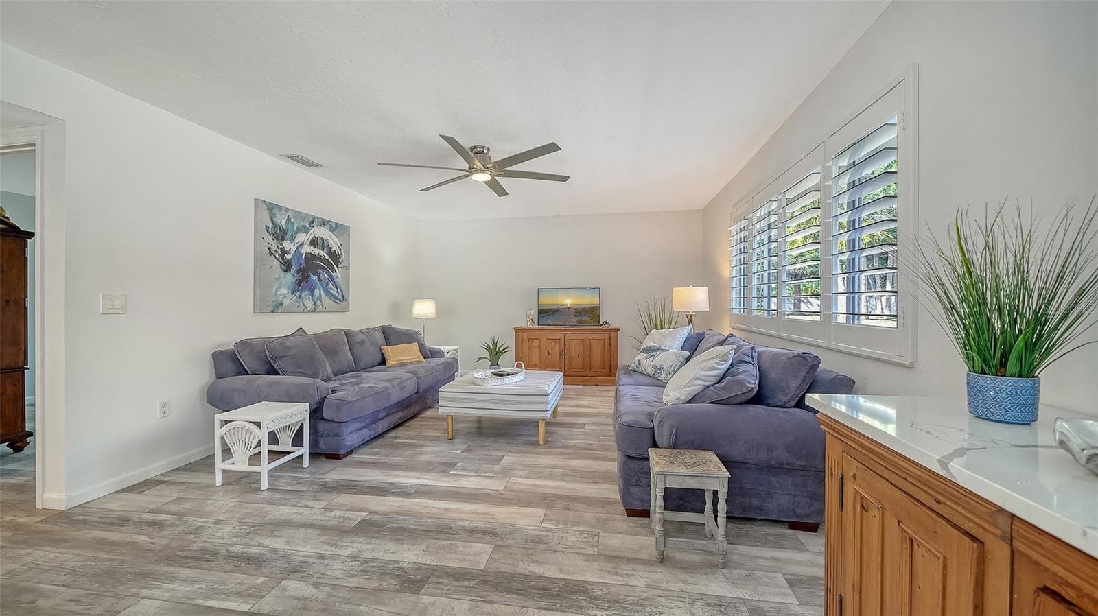 Condominium at 5469 RIVERBLUFF CIR #42, SARASOTA, photo 7 of 66