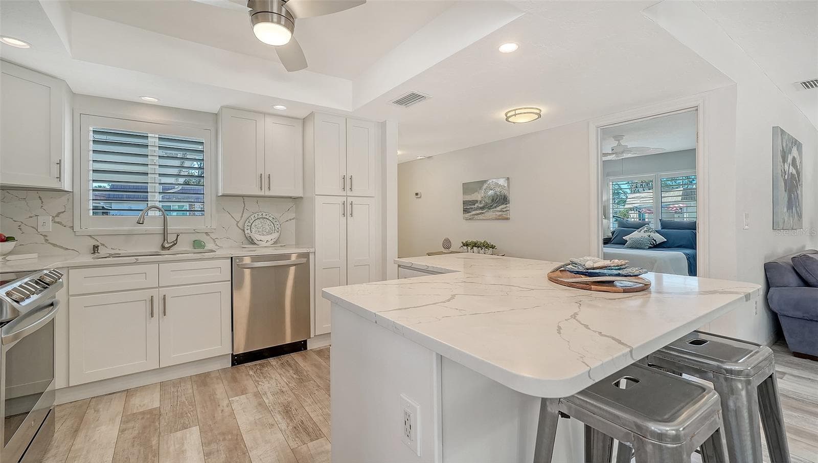 Condominium at 5469 RIVERBLUFF CIR #42, SARASOTA, photo 13 of 66