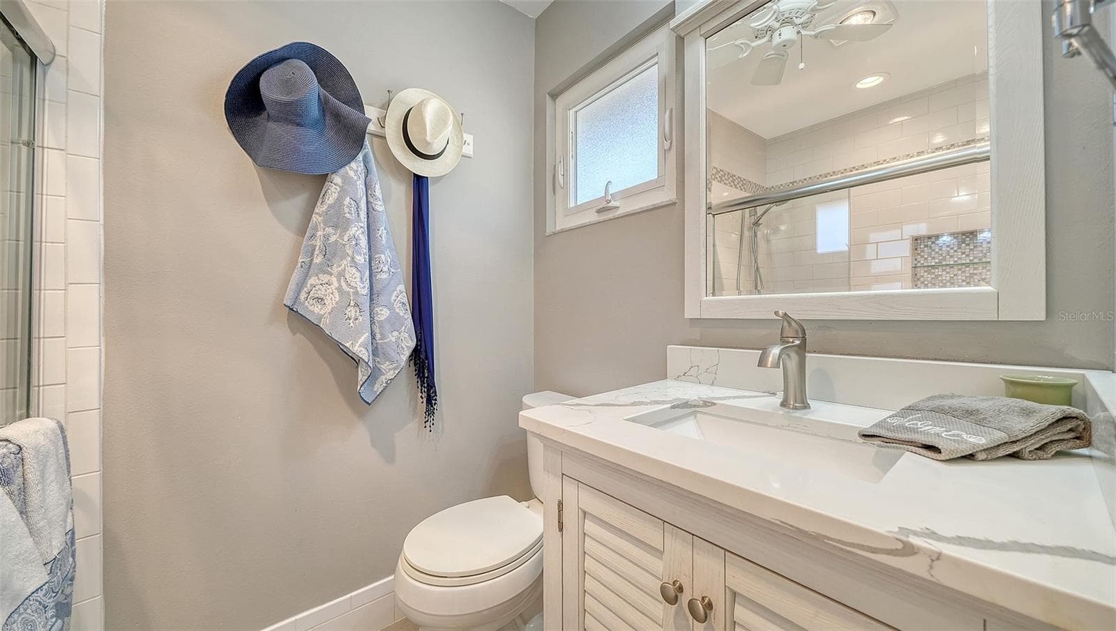 Condominium at 5469 RIVERBLUFF CIR #42, SARASOTA, photo 20 of 66