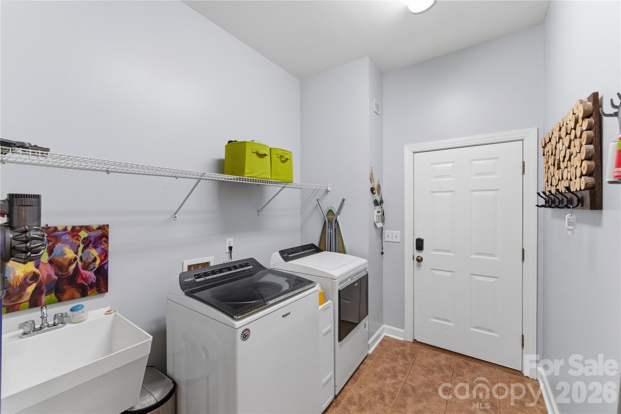 Single Family Residence at 402 W Glenview Drive W, Salisbury, photo 26 of 28