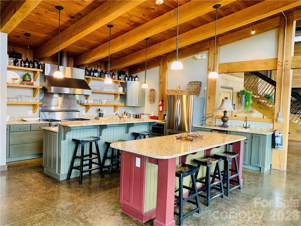 Enjoy time with family and friends while cooking in the River Lodge kitchen. - French Broad Crossing, Marshall