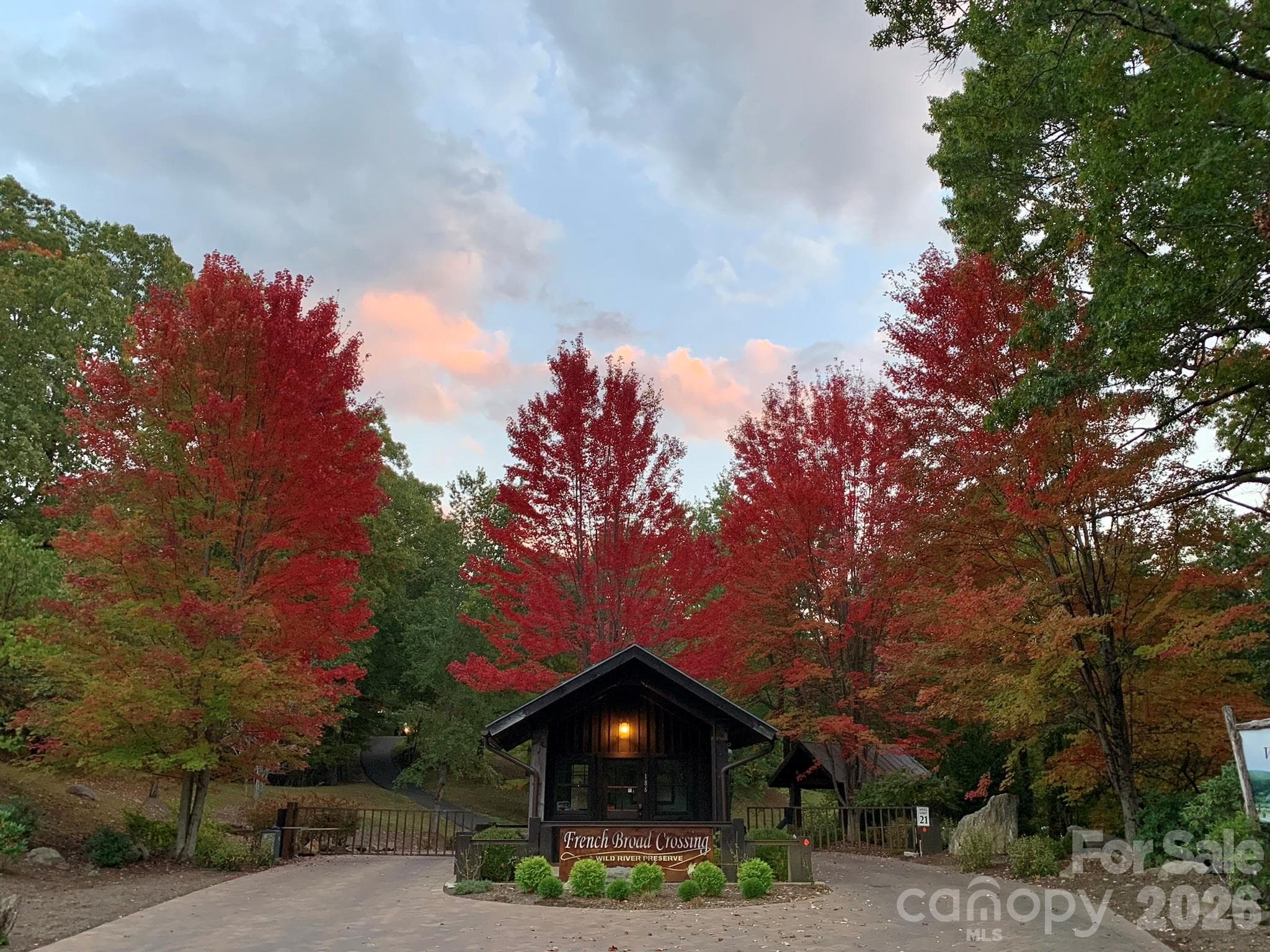 Gated neighborhood entrance which shines in the Fall! - French Broad Crossing, Marshall