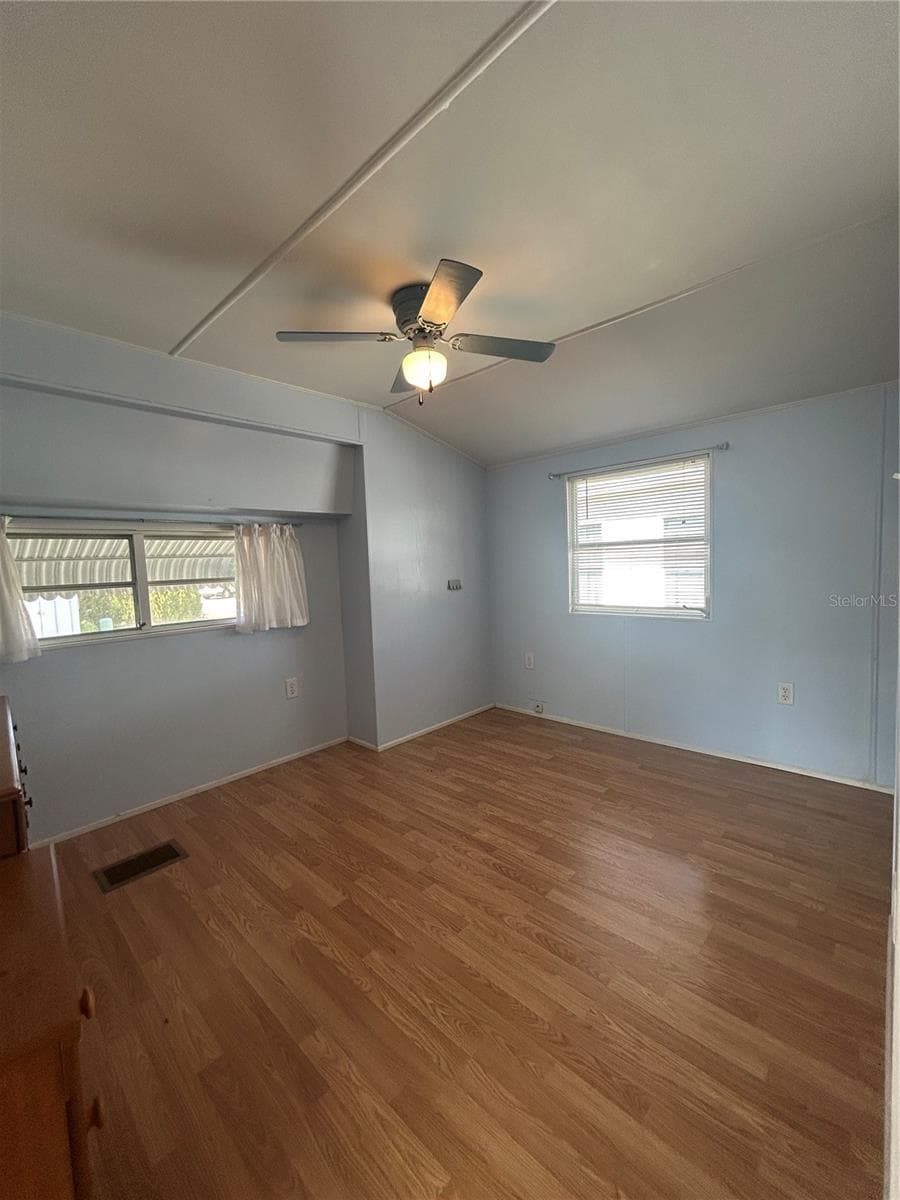 Manufactured Home at 6 RED QUILL CIR, LAKE WALES, photo 27 of 49