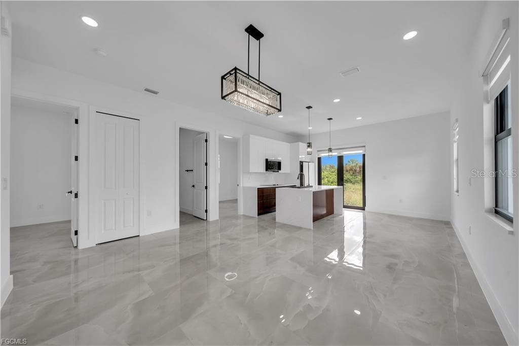Single Family Residence at 711 ROMA AVE S, LEHIGH ACRES, photo 5 of 38
