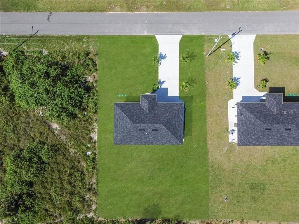 Single Family Residence at 711 ROMA AVE S, LEHIGH ACRES, photo 36 of 38