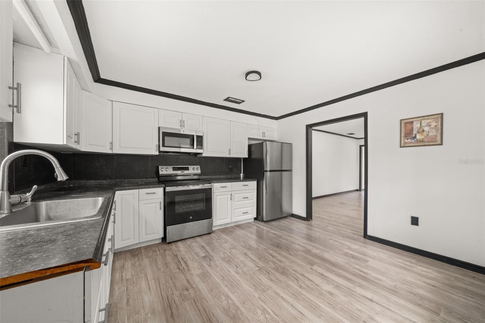 Single Family Residence at 1628 WIGHTMAN AVE, SEBRING, photo 14 of 39