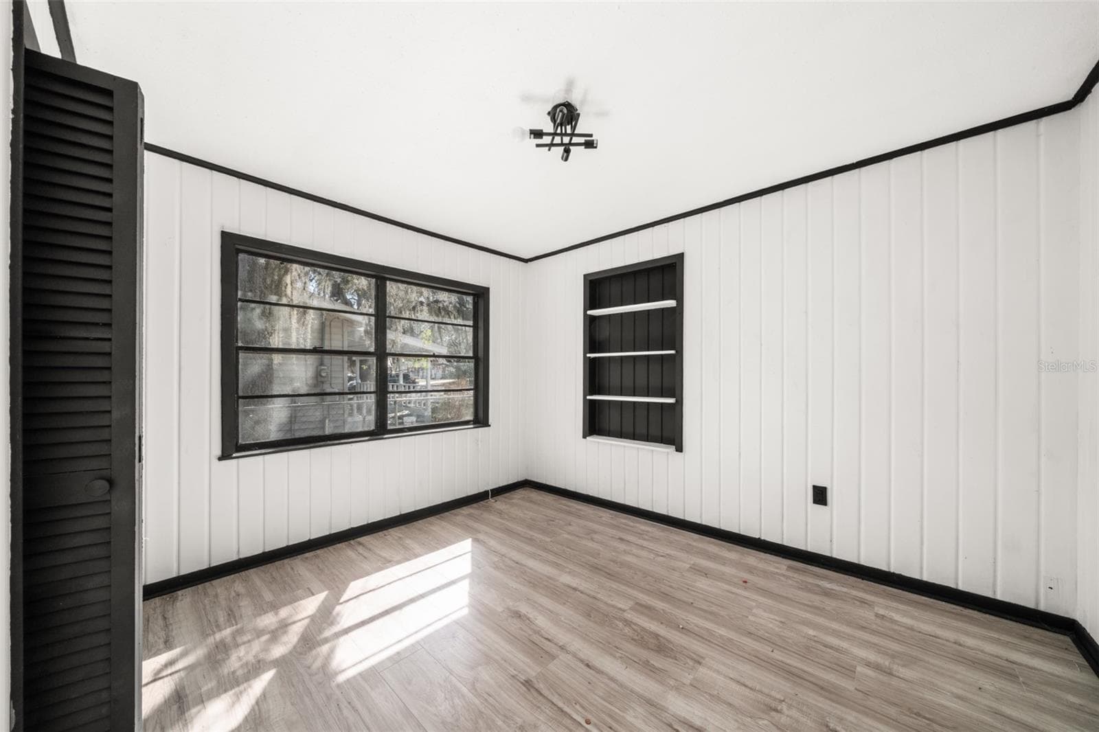 Single Family Residence at 1628 WIGHTMAN AVE, SEBRING, photo 20 of 39