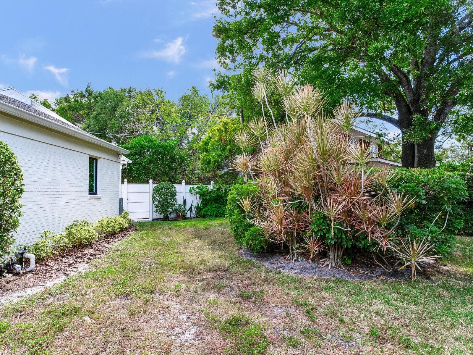 Single Family Residence at 3401 S ALMERIA AVE, TAMPA, photo 47 of 48