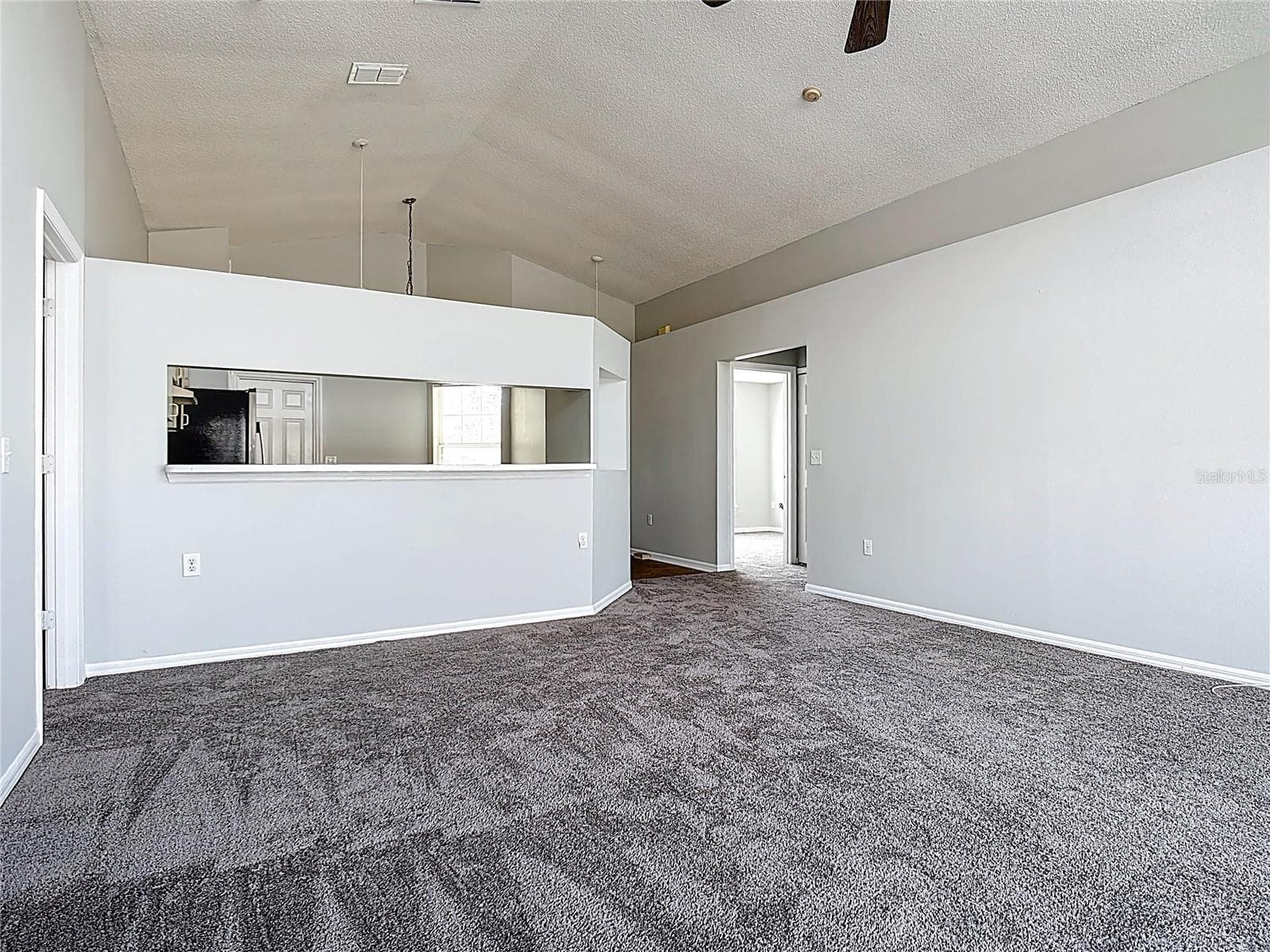 Single Family Residence at 40 COVENTRY CT, KISSIMMEE, photo 13 of 52