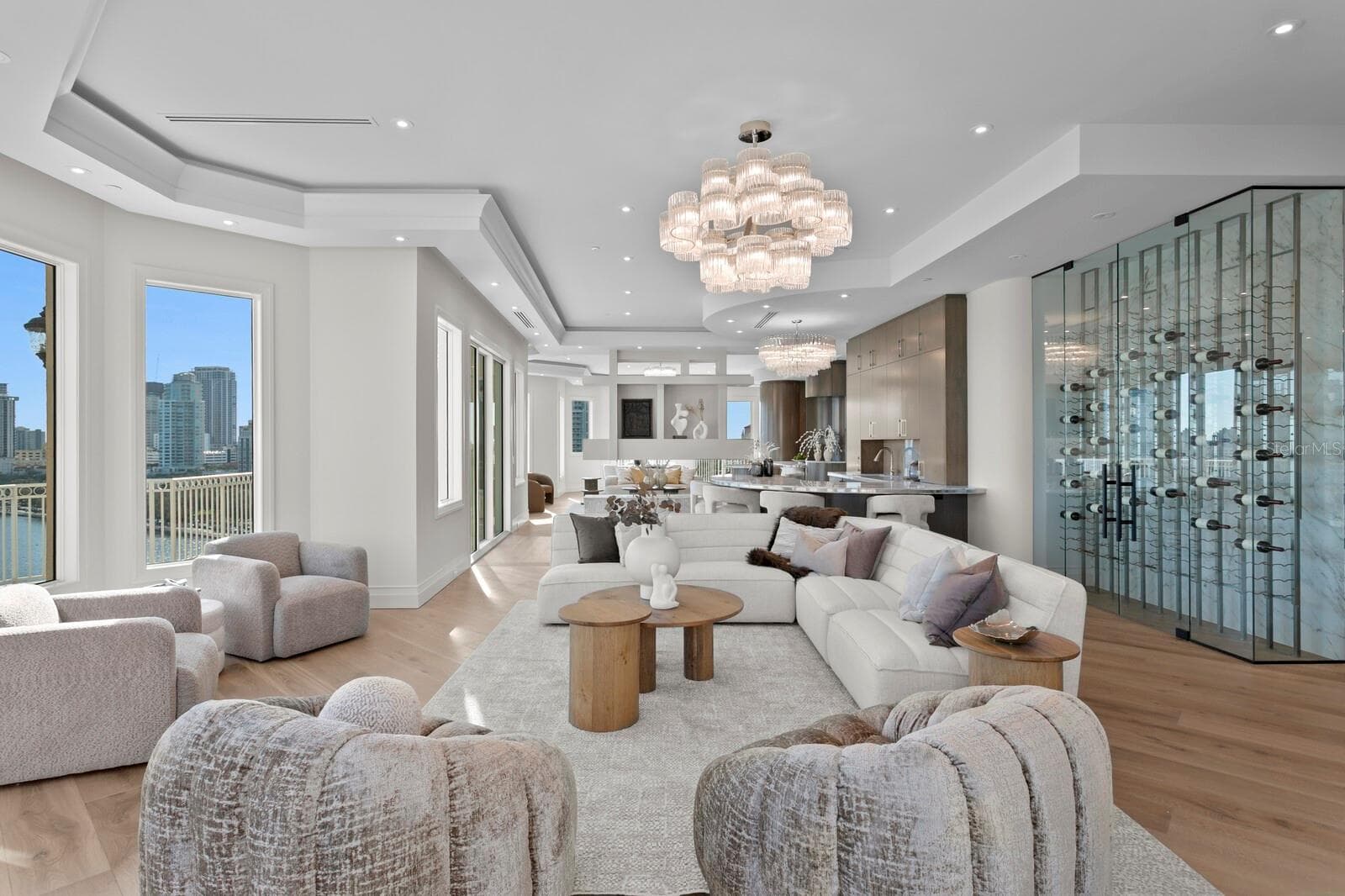 Condominium at 555 5TH AVE NE #PH1, ST PETERSBURG, photo 8 of 52