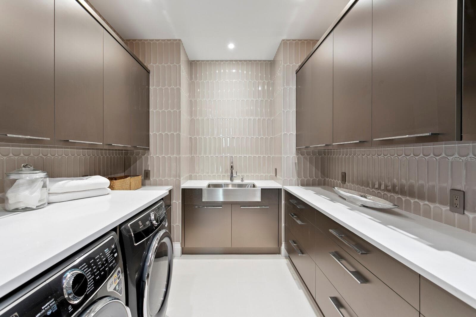 Condominium at 555 5TH AVE NE #PH1, ST PETERSBURG, photo 40 of 52