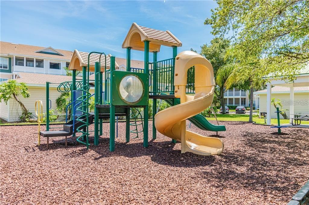 Condominium at 4802 51ST ST W #1417, BRADENTON, photo 33 of 36