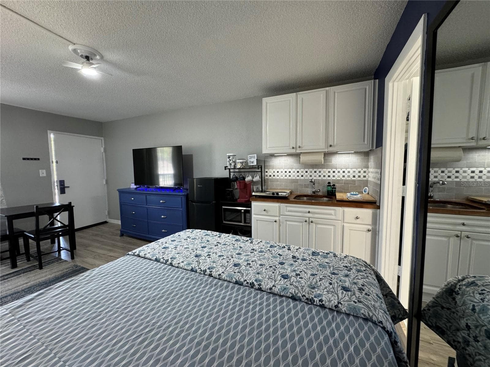 Condominium at 7150 N TAMIAMI TRL #S-623, SARASOTA, photo 11 of 33