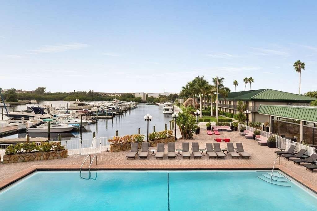 Condominium at 7150 N TAMIAMI TRL #S-623, SARASOTA, photo 14 of 33