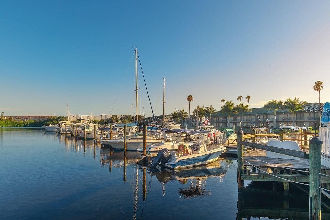 Condominium at 7150 N TAMIAMI TRL #S-623, SARASOTA, photo 21 of 33