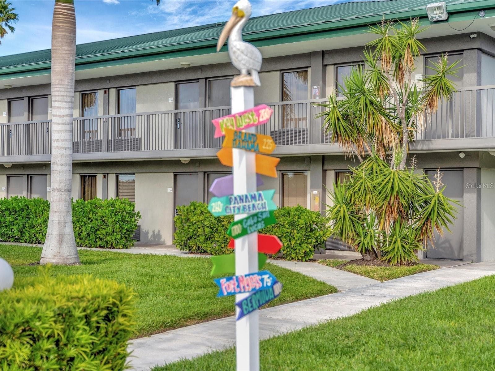 Condominium at 7150 N TAMIAMI TRL #S-623, SARASOTA, photo 25 of 33