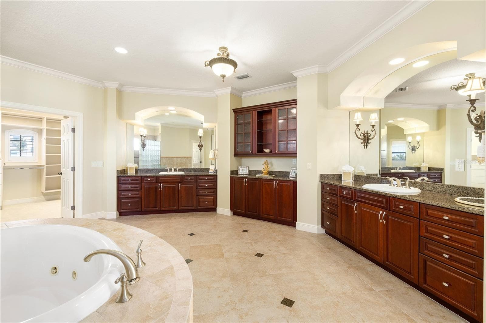 Single Family Residence at 4914 59TH AVE S, ST PETERSBURG, photo 26 of 69