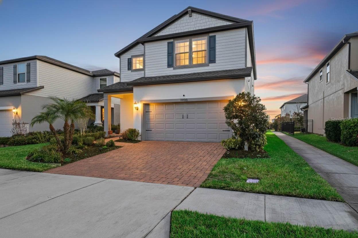 Single Family Residence at 18056 AERO AVE, LAND O LAKES, photo 4 of 77