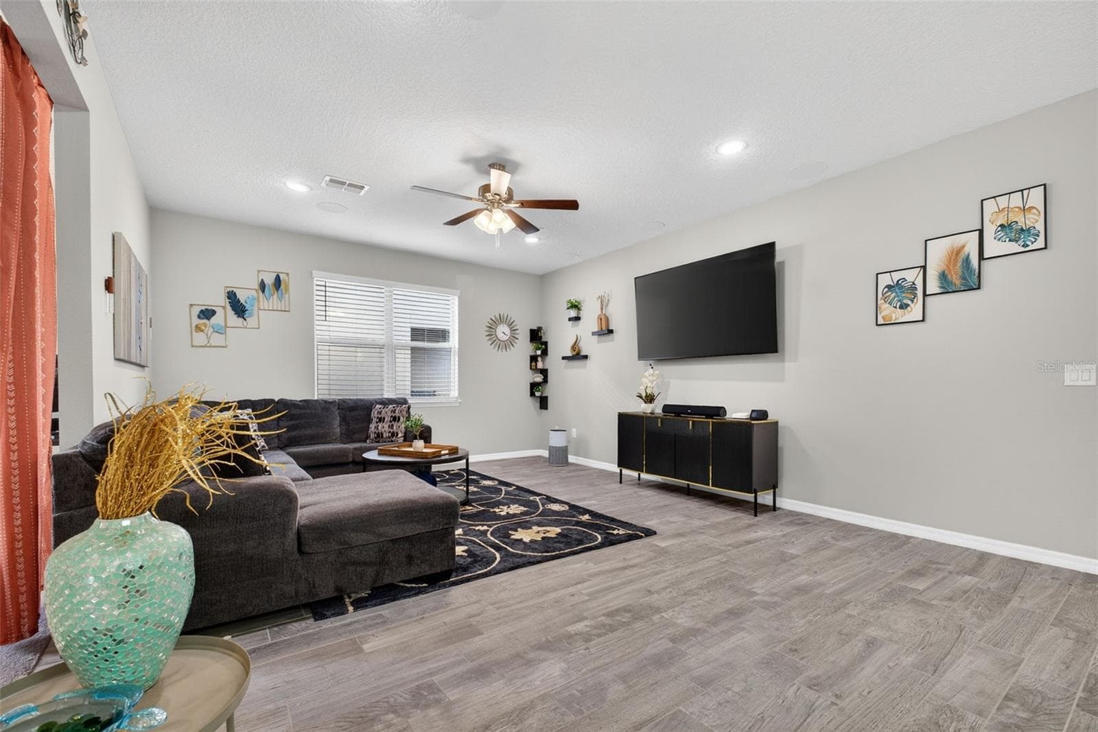 Single Family Residence at 18056 AERO AVE, LAND O LAKES, photo 15 of 77