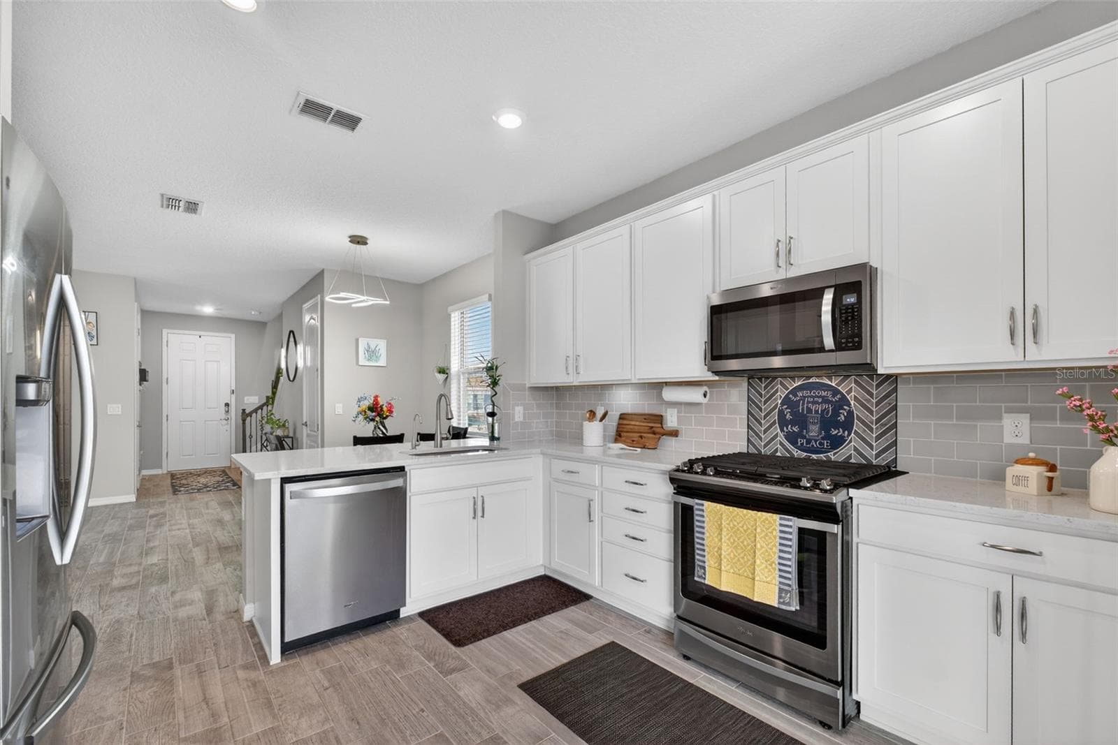 Single Family Residence at 18056 AERO AVE, LAND O LAKES, photo 22 of 77