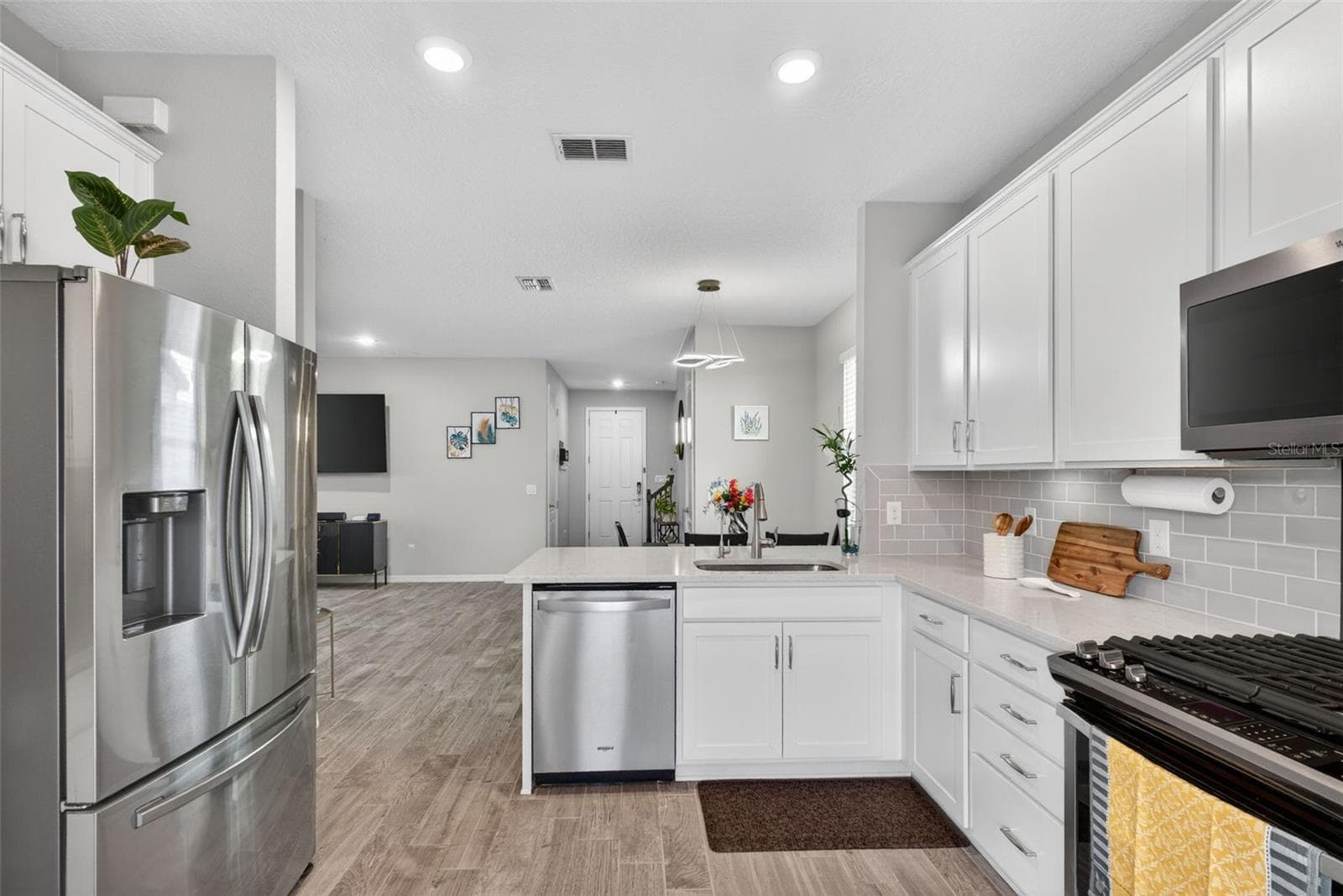 Single Family Residence at 18056 AERO AVE, LAND O LAKES, photo 25 of 77