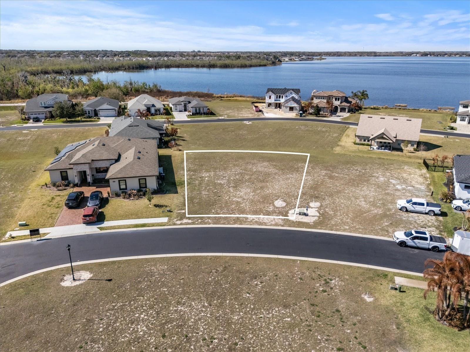 473 WATERFERN TRAIL DR
