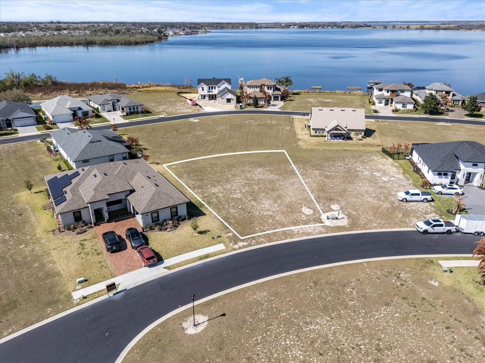 473 WATERFERN TRAIL DR