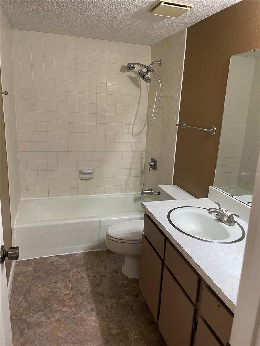 Condominium at 596 BAHIA CIR #B, OCALA, photo 9 of 17