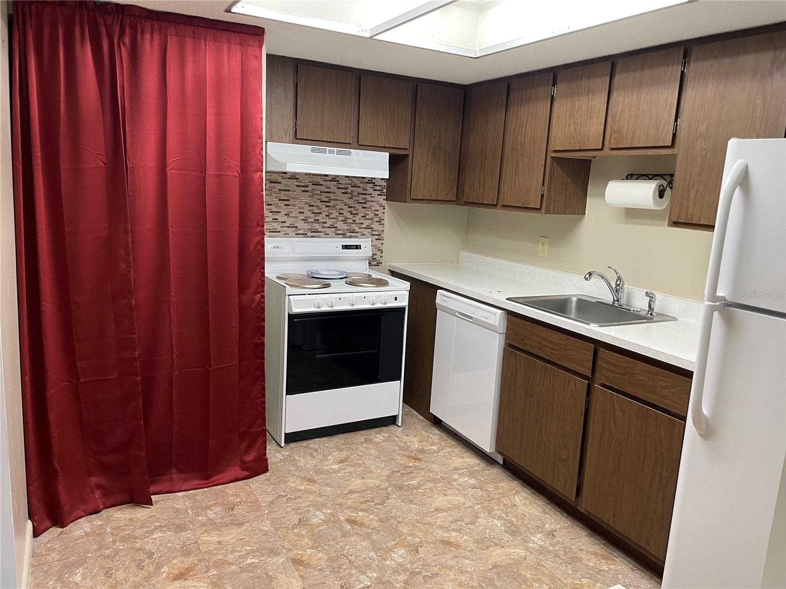 Condominium at 596 BAHIA CIR #B, OCALA, photo 10 of 17