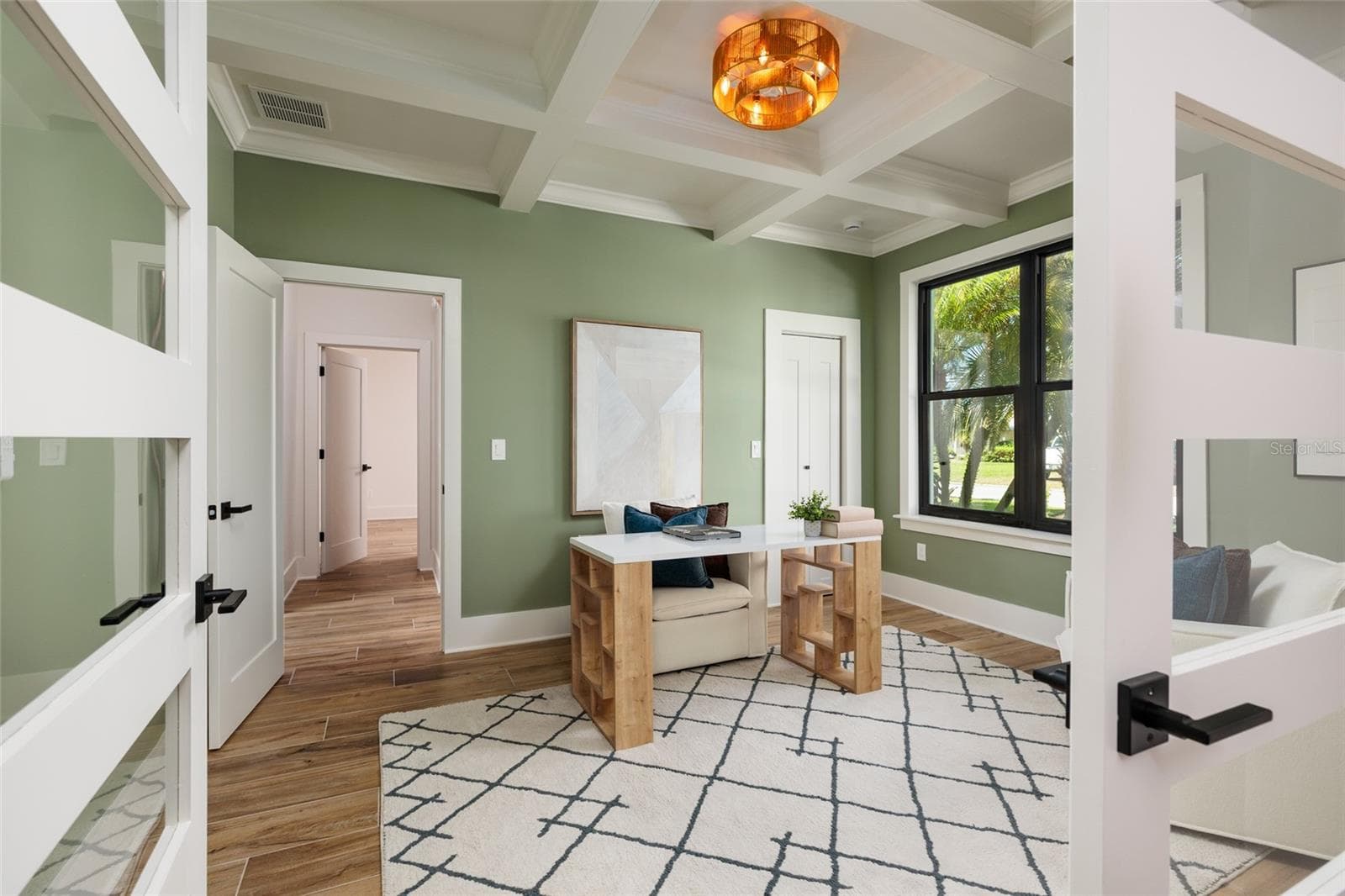 Single Family Residence at 2032 KANSAS AVE NE, ST PETERSBURG, photo 8 of 61