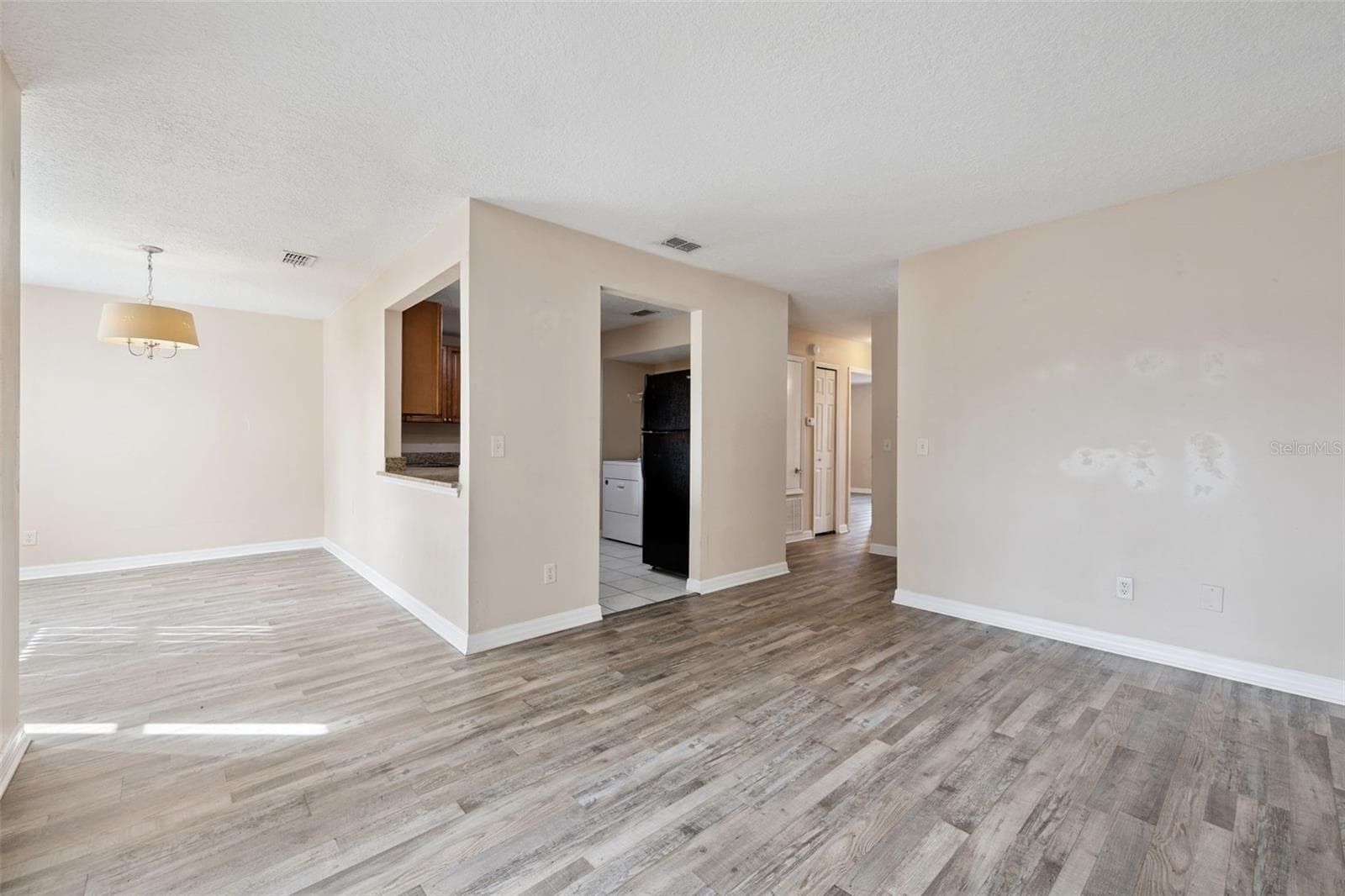 Living Room/Dining - 2401 BARLEY CLUB CT #2, ORLANDO