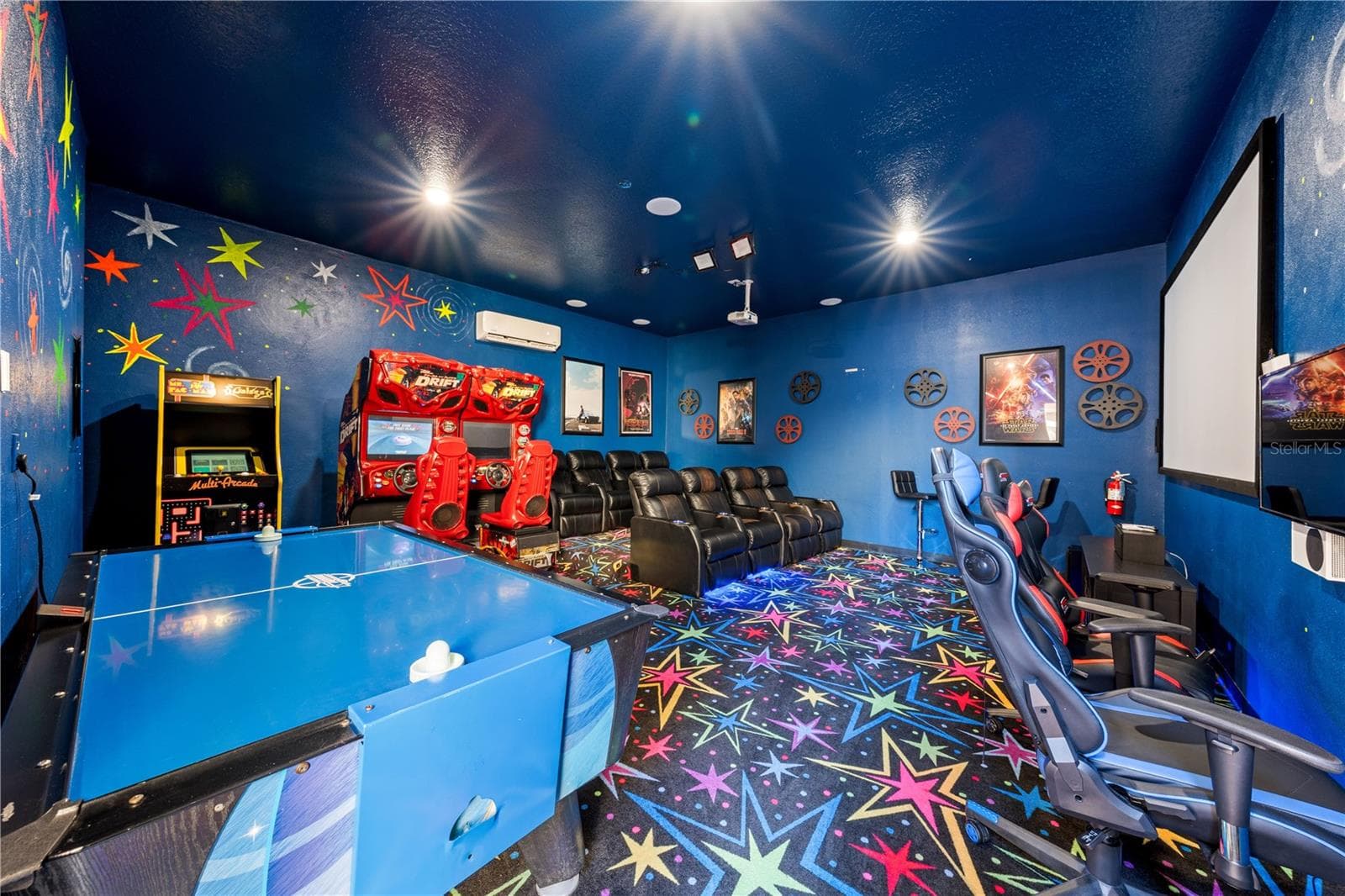 gamesroom - 785 GOLDEN BEAR DR, REUNION