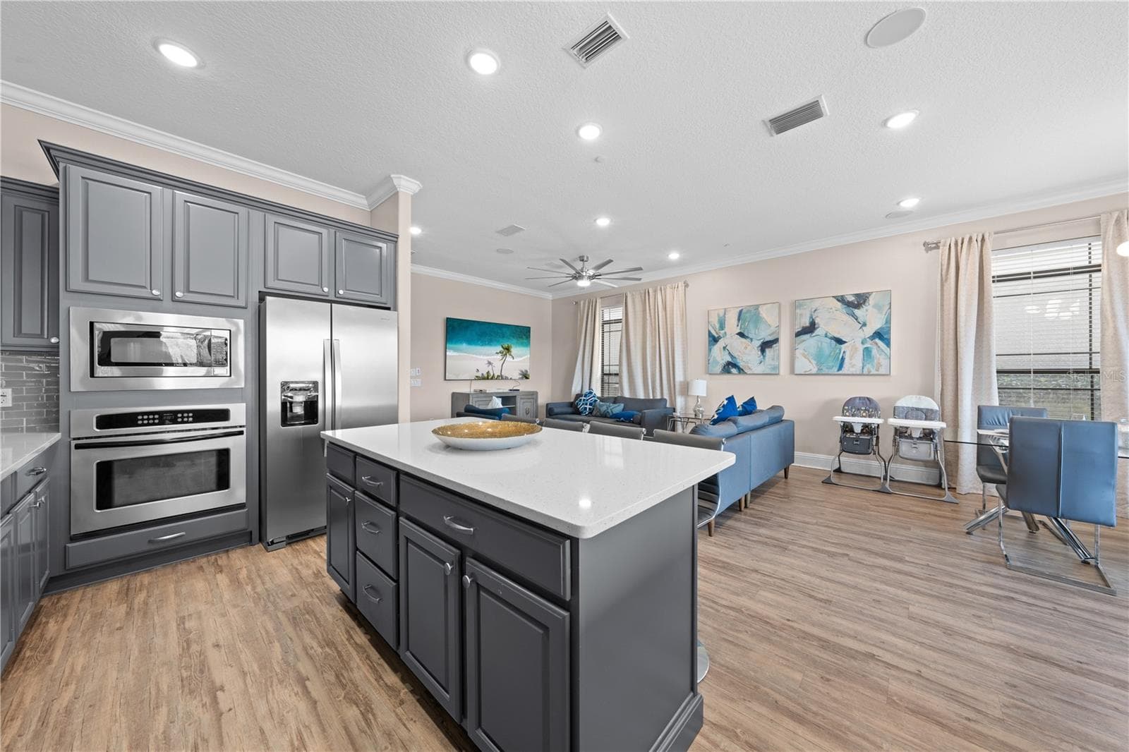 kitchen - 785 GOLDEN BEAR DR, REUNION
