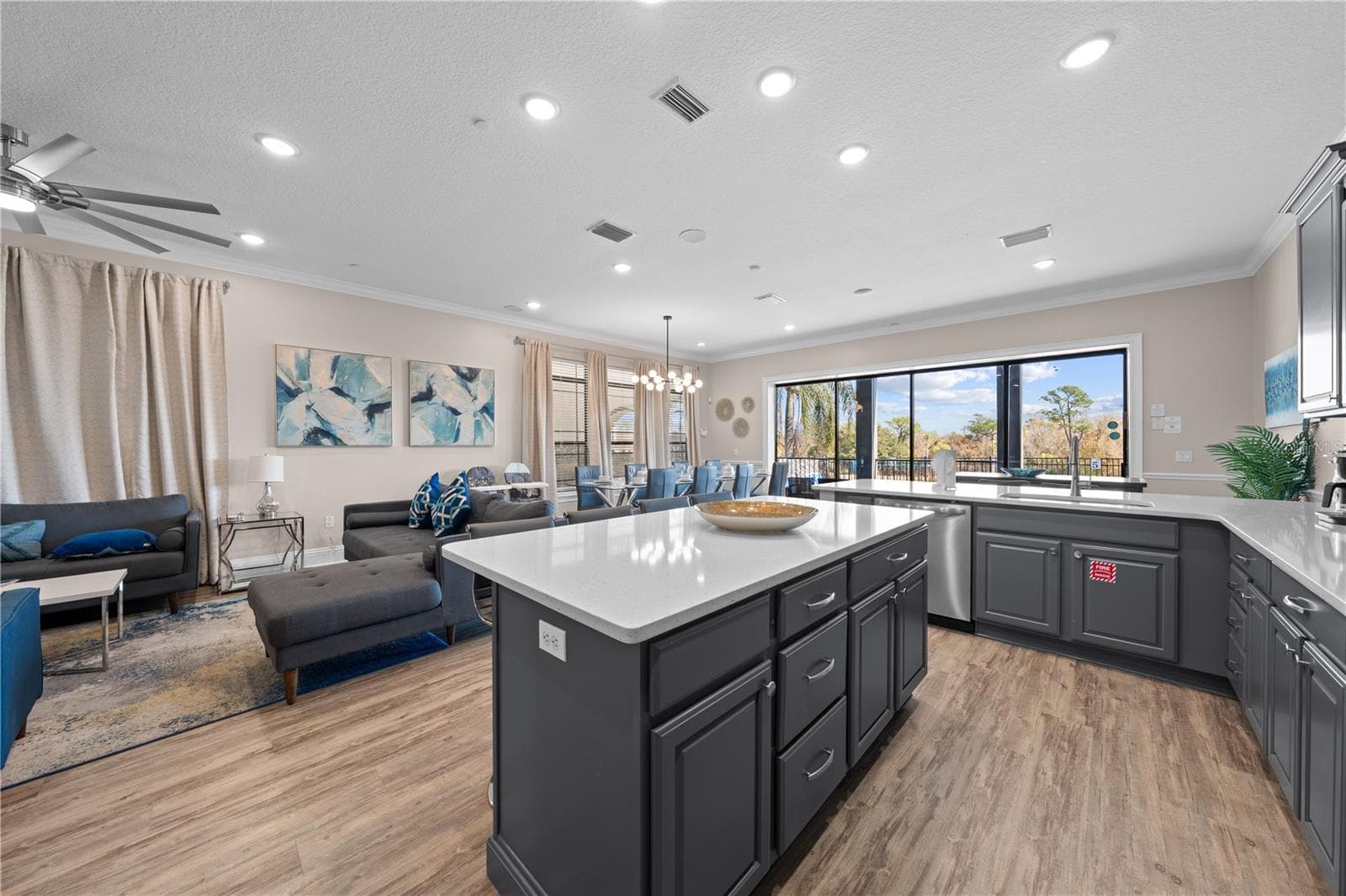 kitchen - 785 GOLDEN BEAR DR, REUNION