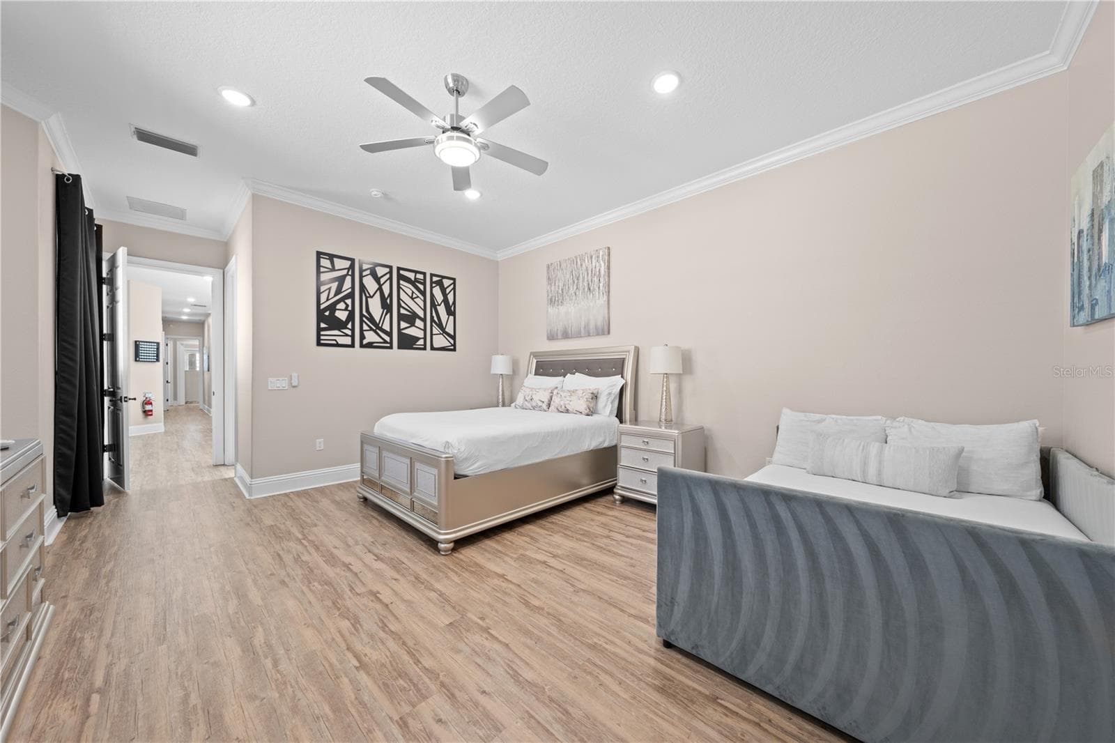 Ensuite - 785 GOLDEN BEAR DR, REUNION