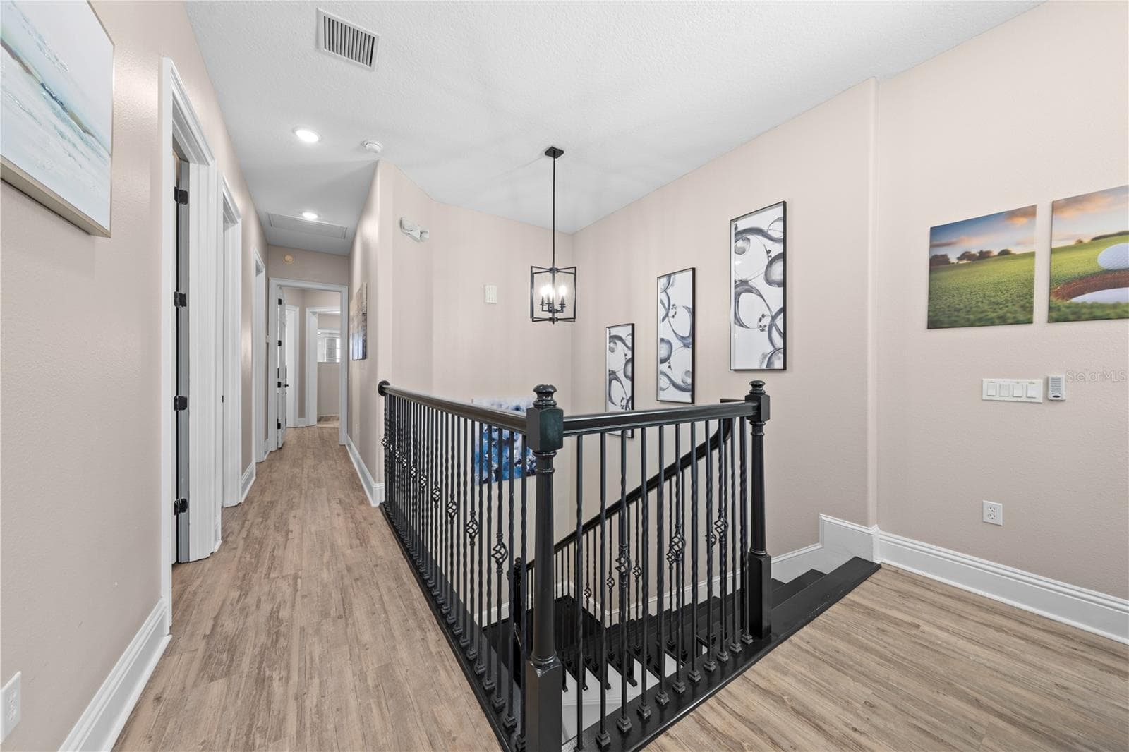 loft/hall - 785 GOLDEN BEAR DR, REUNION