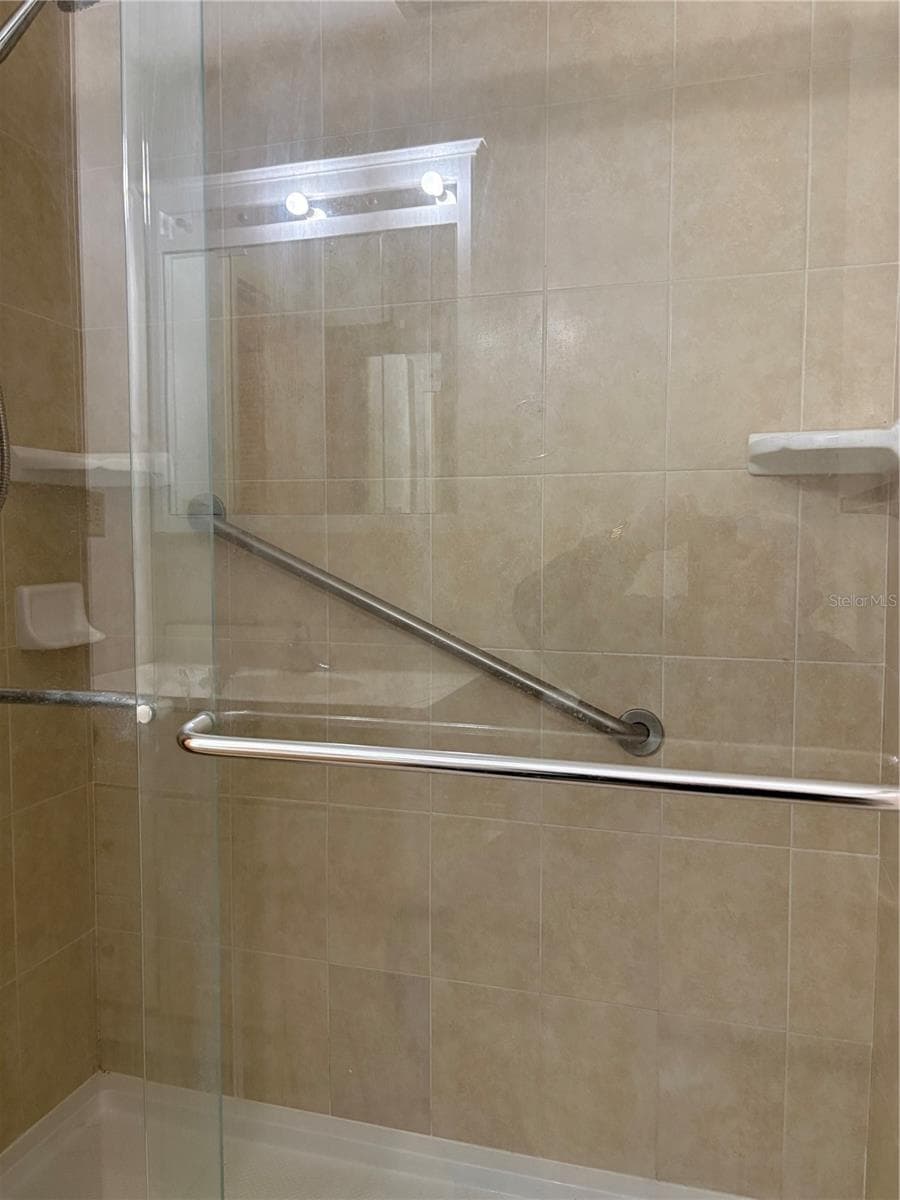 Condominium at 5433 PALM DR, NEW PORT RICHEY, photo 7 of 12