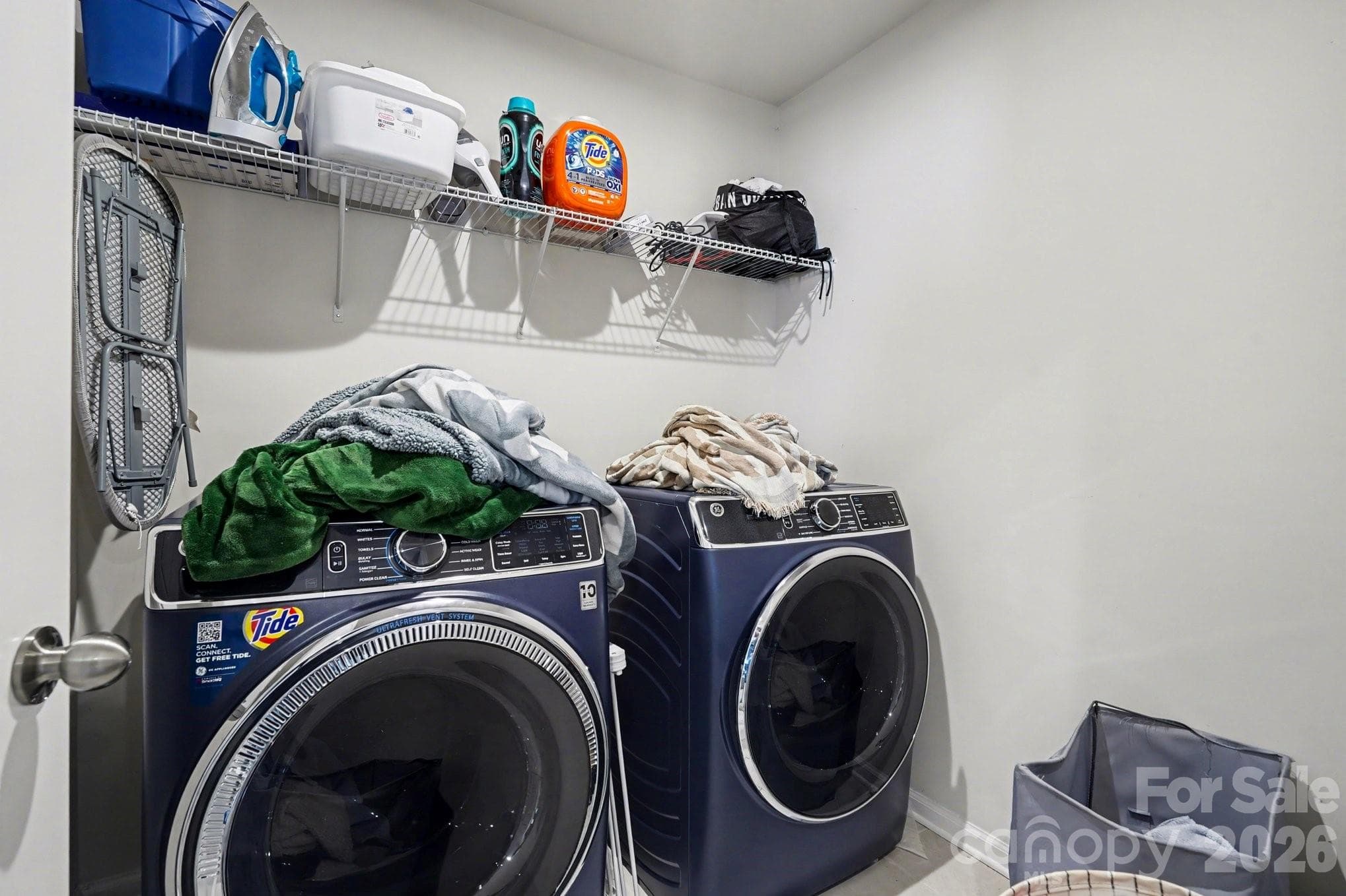 Laundry Room - Charlotte
